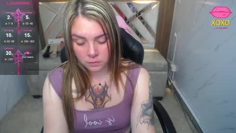 Paula online show from April 8, 1:02 pm