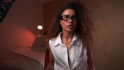 Paula online show from December 6, 9:34 pm