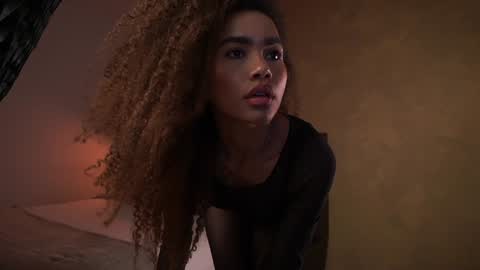Paula online show from December 11, 8:18 pm