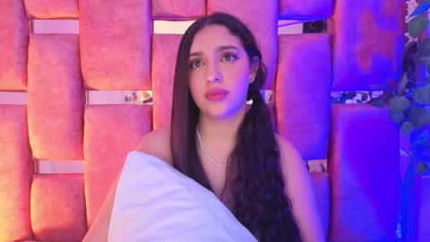 paulette_dupont_ online show from November 10, 4:07 am