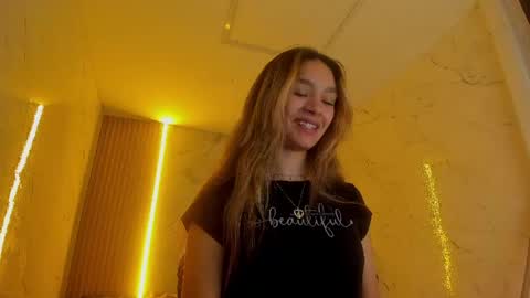 PAU online show from May 19, 1:40 pm