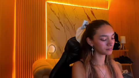 PAU online show from May 26, 1:54 pm