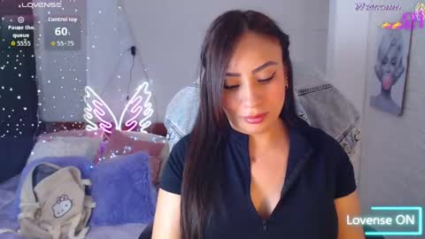 paulina online show from May 14, 6:03 pm
