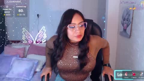 paulina online show from May 8, 4:43 pm