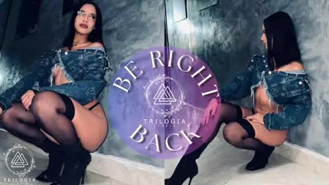 PAULINA  online show from April 29, 3:32 am