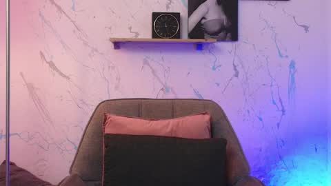 PAULINA  online show from May 12, 2:31 am