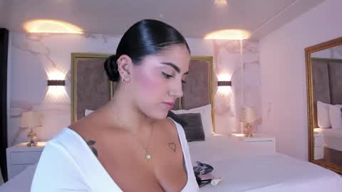 Paulina online show from May 7, 11:47 am