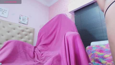 PaulinaSaennz online show from December 6, 12:38 pm