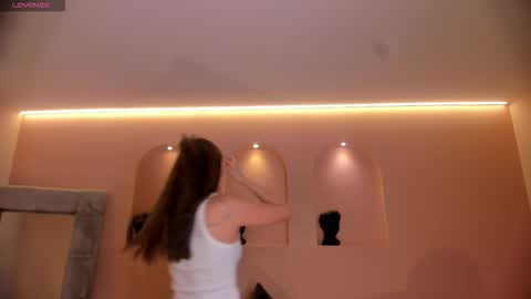 Paulina Santos  online show from December 4, 7:47 pm