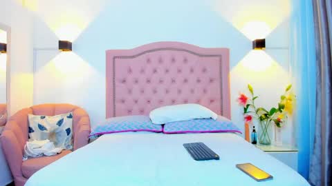 paulinavera online show from May 11, 2:08 pm