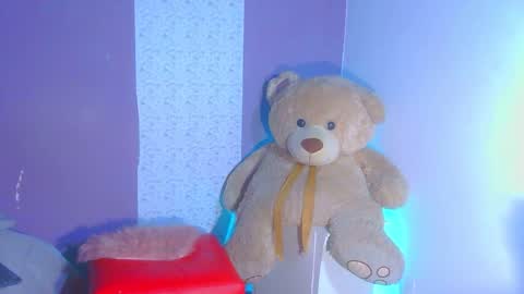 paulina online show from March 25, 9:50 pm