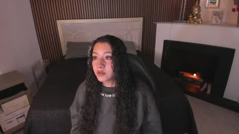 Paulys  online show from April 6, 11:55 am