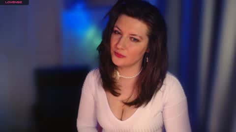 Snapshot of pavla_adore_ chatting on December 26, 10:41 pm Pavla online show from December 26, 10:41 pm