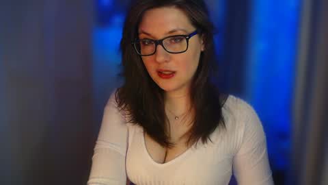 Snapshot of pavla_adore_ chatting on January 3, 9:05 pm Pavla online show from January 3, 9:05 pm