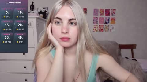 Allisses online show from October 14, 11:13 am