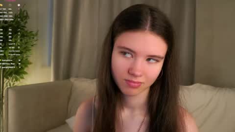 Beautiful Mila online show from May 23, 2:43 am