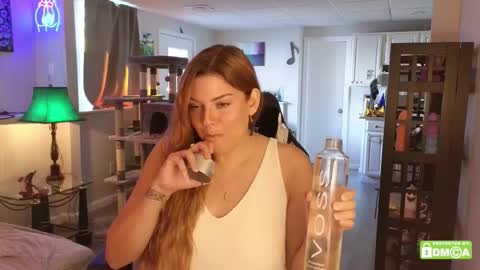   online show from October 10, 4:12 pm