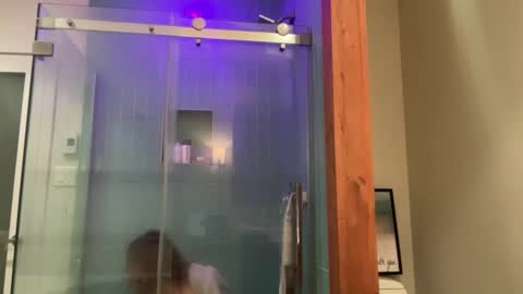 Effyyyyy online show from October 23, 1:17 pm