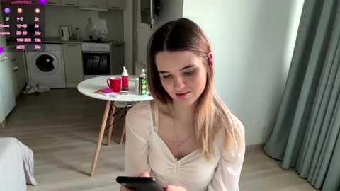 Peachy online show from May 27, 4:59 pm