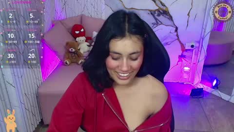 peachy_tay online show from May 14, 4:35 pm