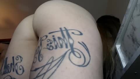 kat online show from October 12, 10:23 pm