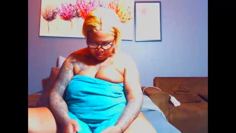 Pearl online show from January 22, 7:13 pm