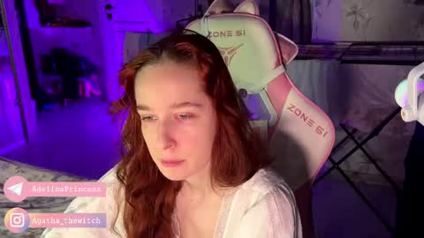 Snapshot of pearlprincess_ chatting on February 24, 12:27 am Adelina online show from February 24, 12:27 am