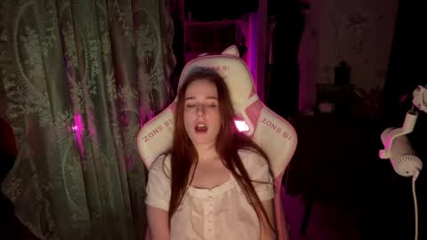 Adelina online show from April 22, 10:51 pm