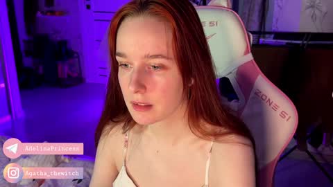 Snapshot of pearlprincess_ chatting on January 29, 11:14 pm Adelina online show from January 29, 11:14 pm