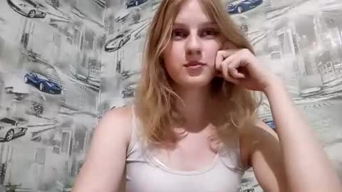 pebblepeck online show from July 8, 9:17 pm