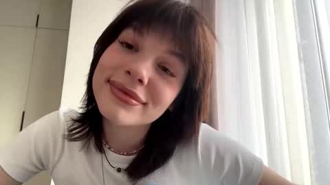 Lolly online show from November 19, 9:31 am