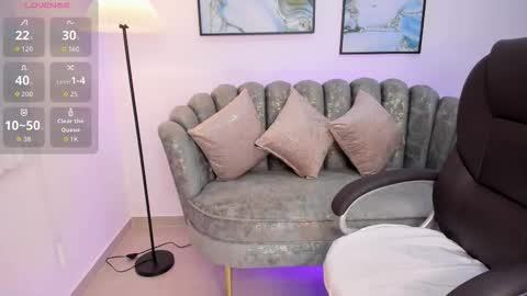 pekylove online show from September 16, 9:28 am