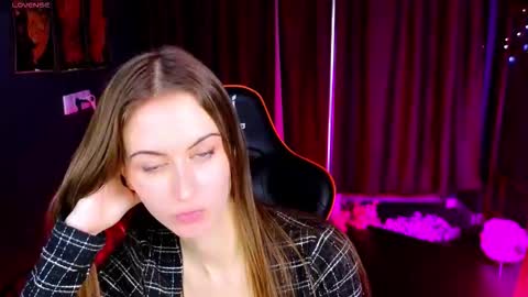 Pella online show from November 12, 12:30 am