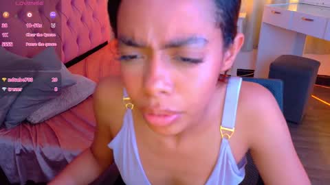 peneelopeecute online show from May 6, 10:36 pm