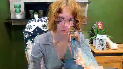 Snapshot of penny_lust chatting on October 3, 6:40 am Penny online show from October 3, 6:40 am