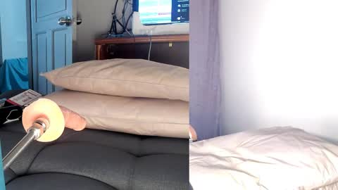   online show from March 31, 9:26 pm