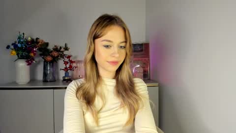 Cindy online show from May 15, 5:44 am