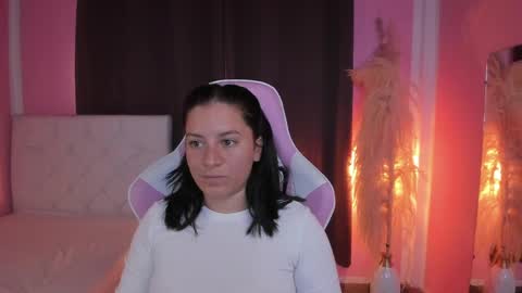 Marie online show from May 20, 1:41 pm