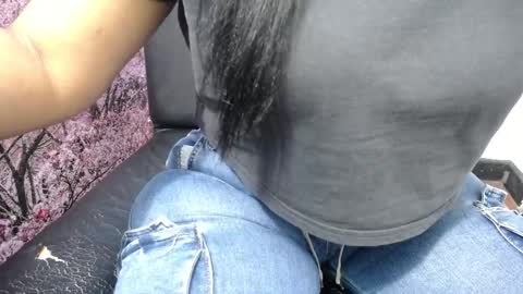Snapshot of pervert_suseth chatting on September 21, 5:00 pm Suseth online show from September 21, 5:00 pm