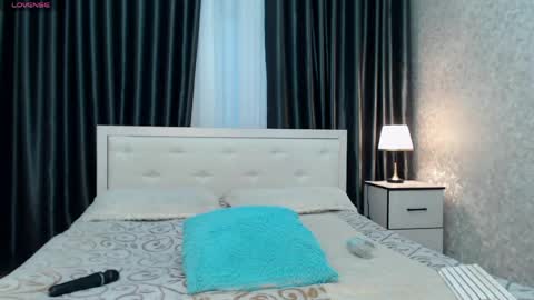 im Ju  PVT IS OPEN -- LUSH IS ON online show from May 22, 6:55 am