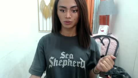 petite_barbie88 online show from June 25, 5:23 am