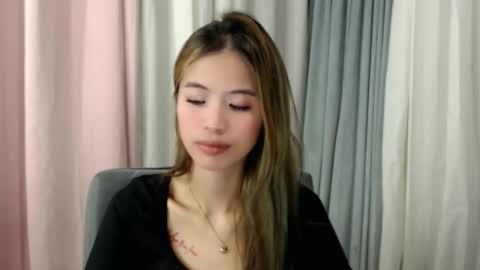 Jacky online show from May 17, 2:05 pm