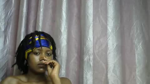 petite_star2 online show from January 9, 6:56 pm