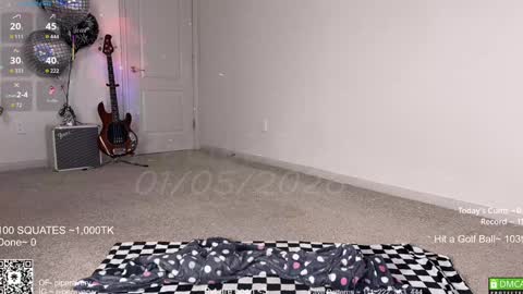 PiperAvery online show from January 5, 10:13 pm