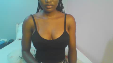 diva online show from May 15, 3:00 am