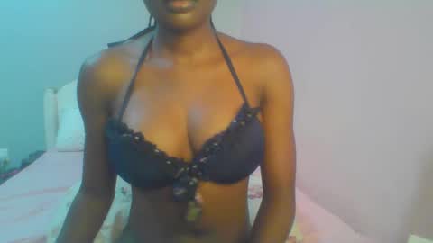 diva online show from May 22, 2:42 am