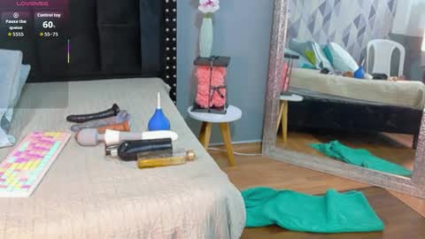 little sharon online show from May 9, 3:41 am