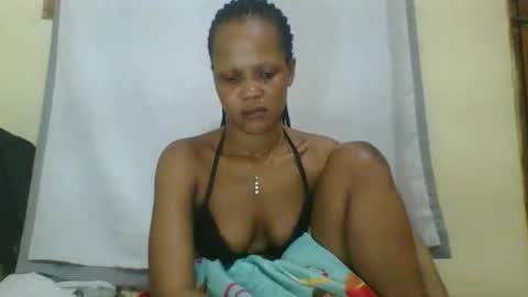 petitesmiley online show from September 27, 3:19 pm