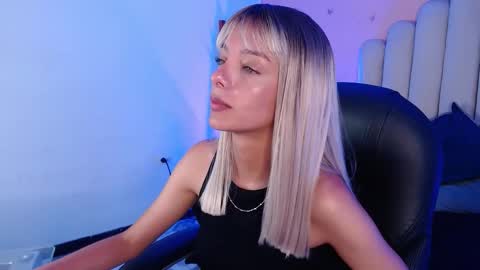 Peyton online show from September 29, 4:06 am