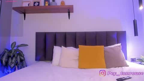 Peyton Rosse online show from October 7, 8:02 pm